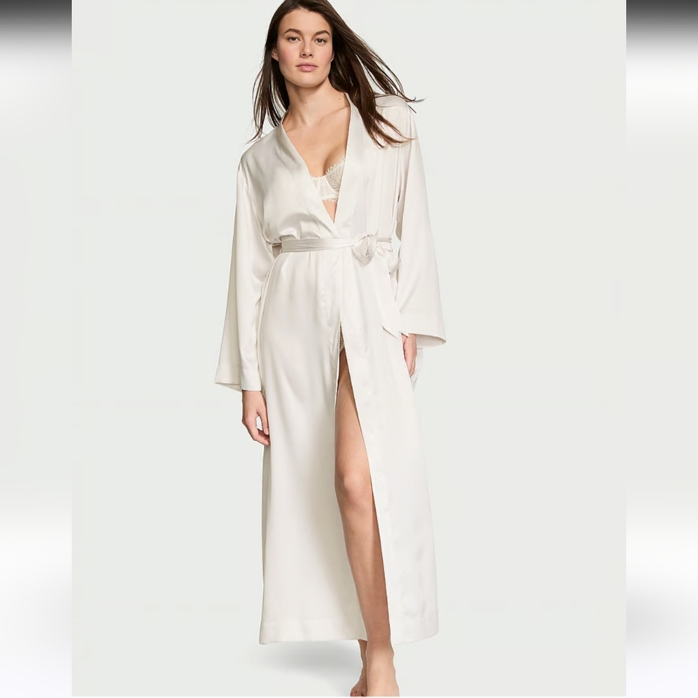 Victoria's Secret White Satin Robe